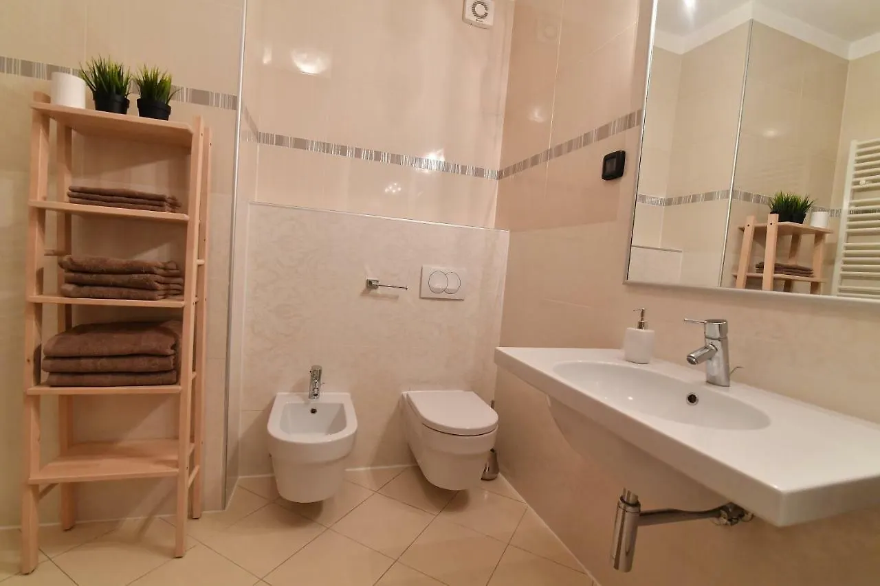 City Penthouse Vita 普拉 公寓
