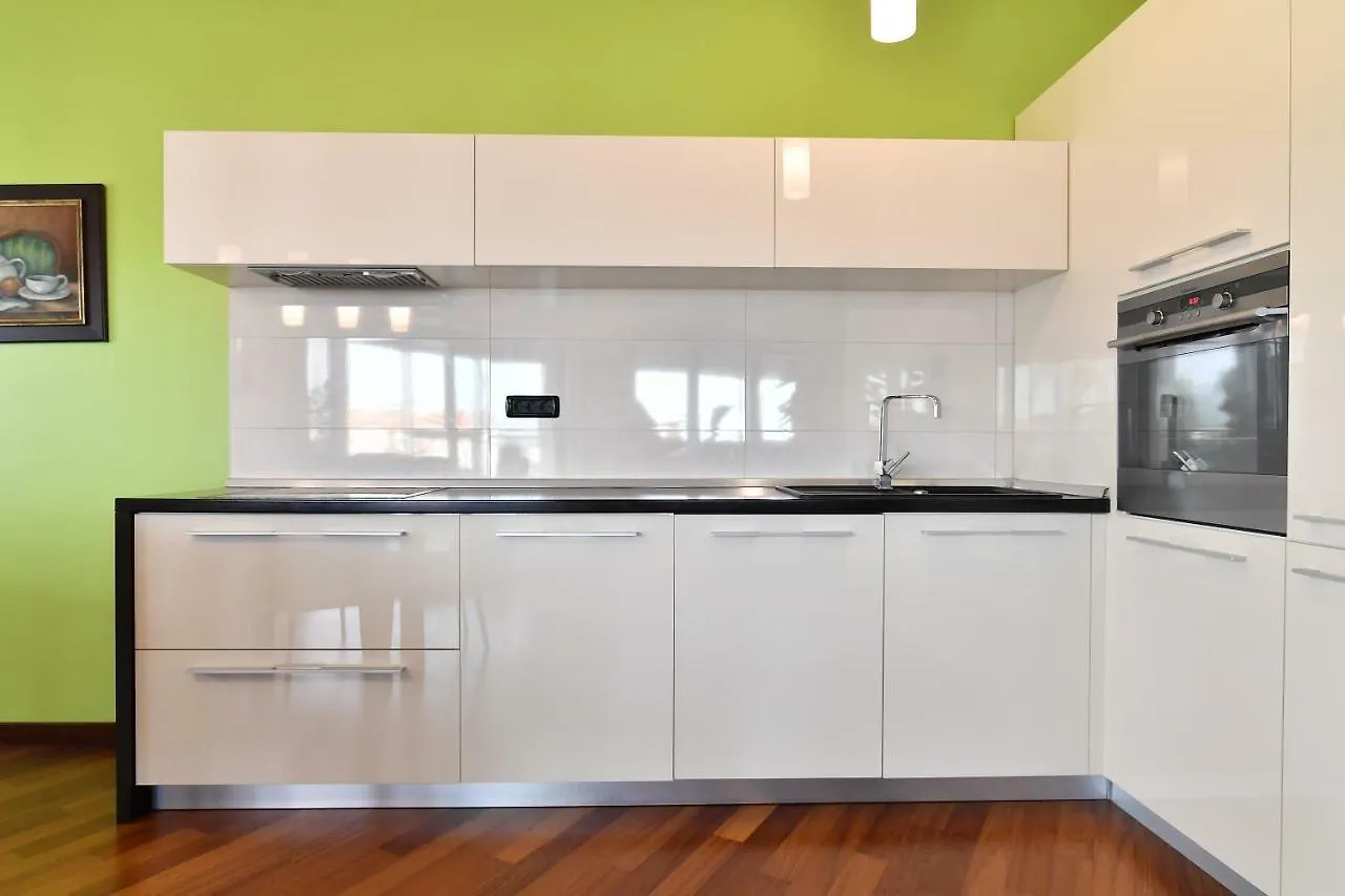 City Penthouse Vita 普拉 公寓